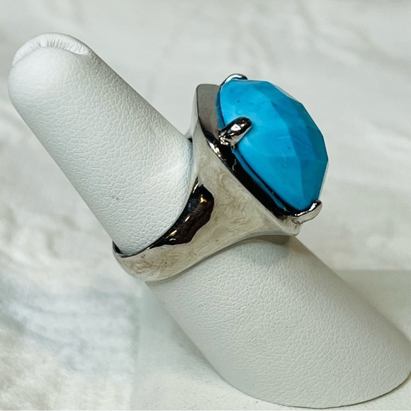 Sterling Silver Blue Turquoise Statement Ring - Picture 2 of 7